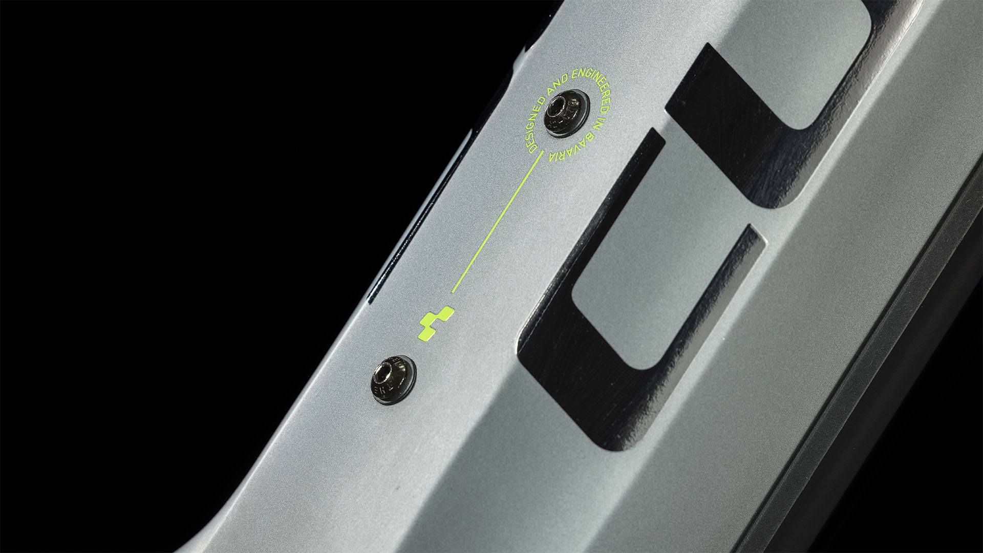 Cube Reaction Hybrid Pro 625