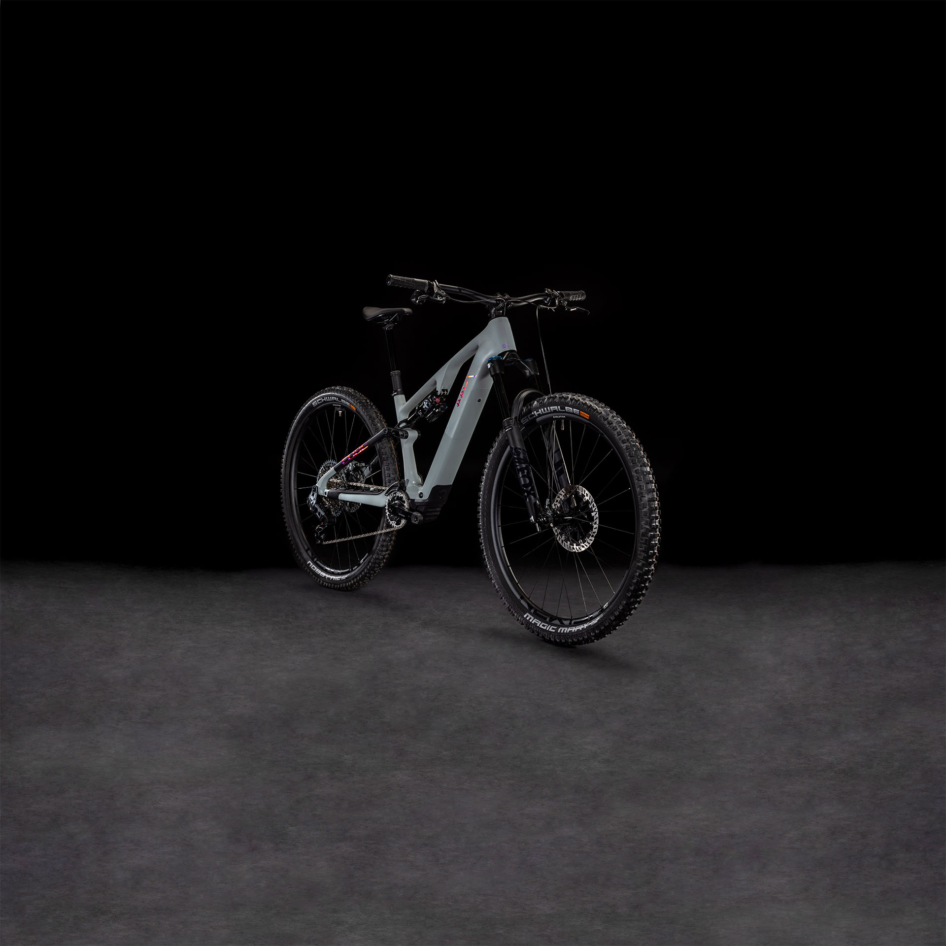 Cube AMS Hybrid ONE44 C:68X TM 400X